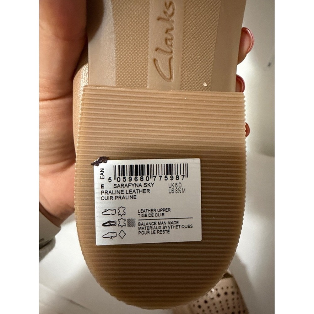 Clarks Tan Leather‎ Perforated Loafers - Picture 3 of 6
